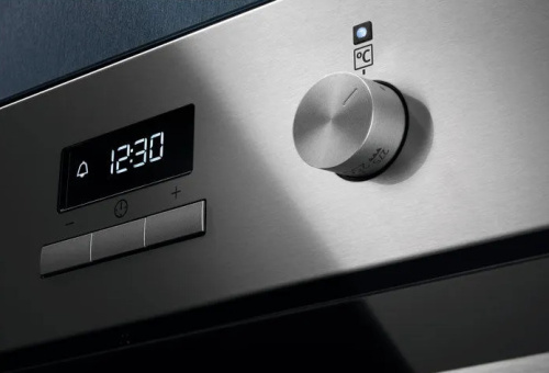 Духовой шкаф Electrolux KOF3C70X фото 2